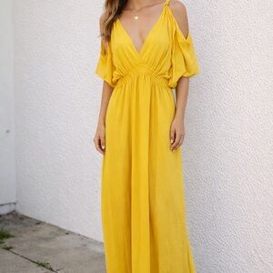 Deepself Yellow Off-Shoulder Maxi Dress